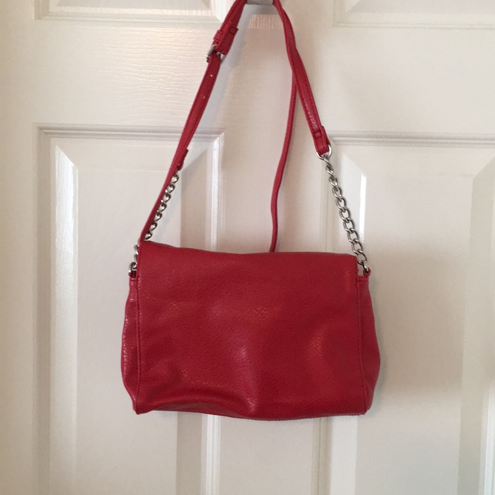 Red bag - Picture 3 of 4